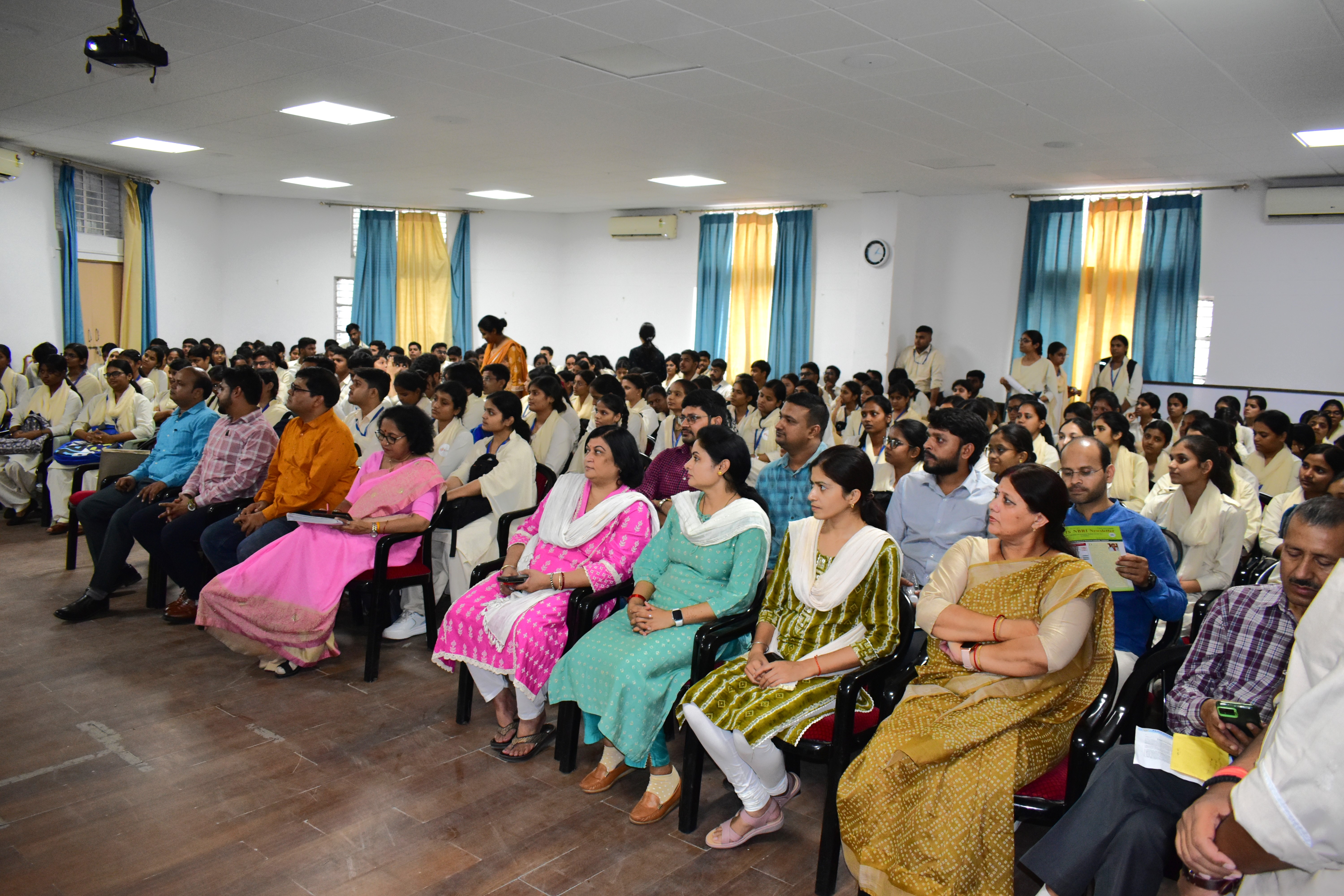 National P.G. College